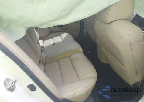 2017 Nissan Maxima 3.5 Platinum z USA, uszkodzony, nr VIN 1N4AA6AP3HC434557